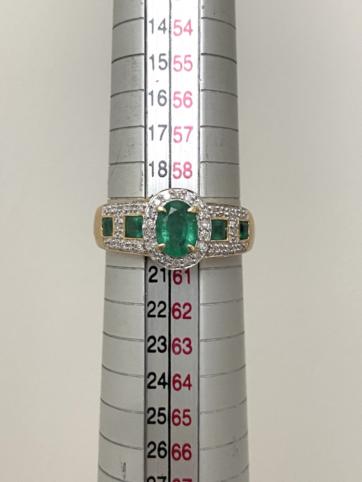 750 Gold Ring Entourage Ring Smaragd 18K