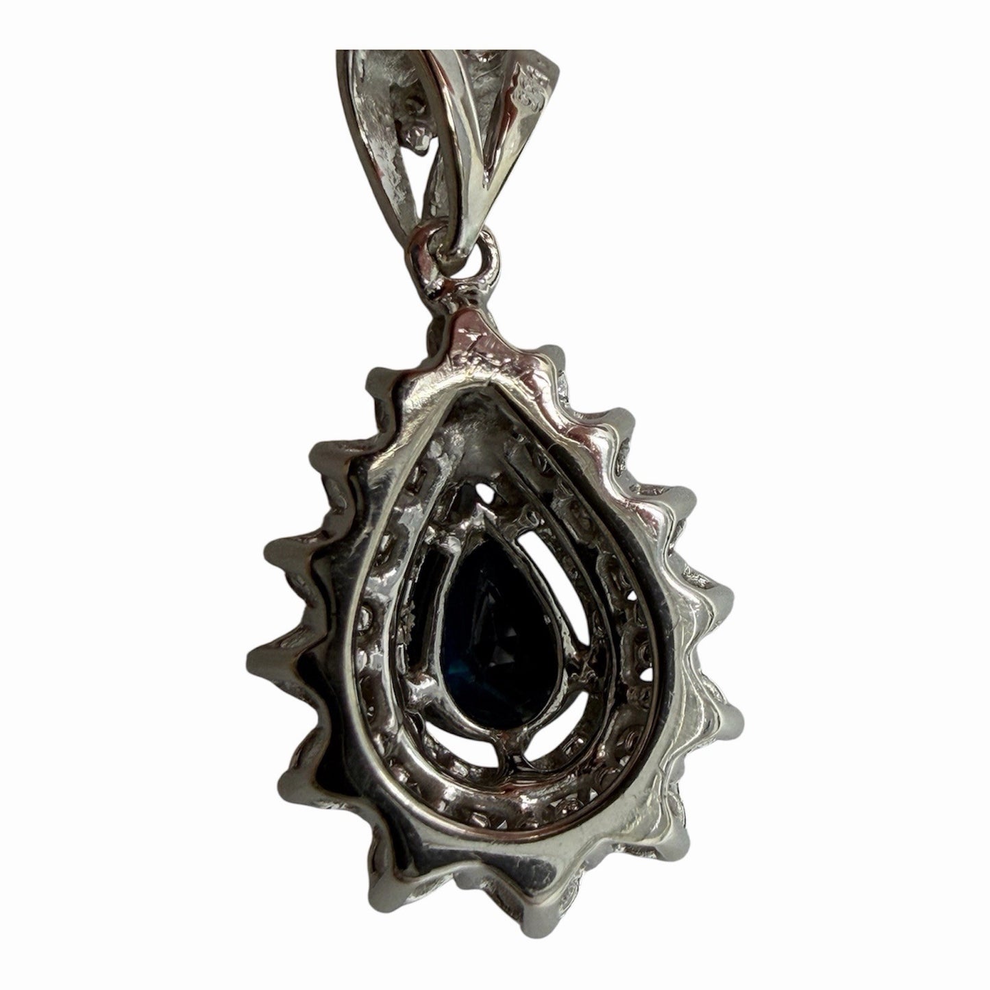 585 Gold Anhänger Saphir 1,1ct Entourage mit Brillanten WG 14K