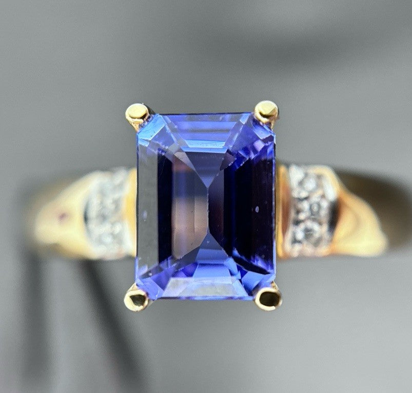 585 Gold Ring Tansanit 1,5ct Solitärring 14K
