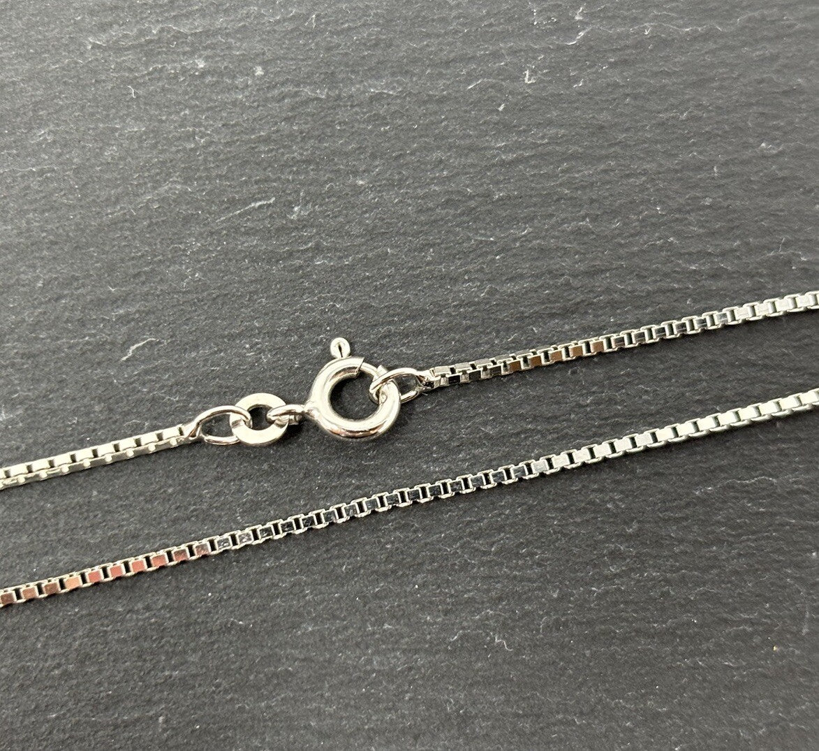 333 Gold Halskette Weißgold Venezianerkette rhodiniert 45cm 1mm 8K