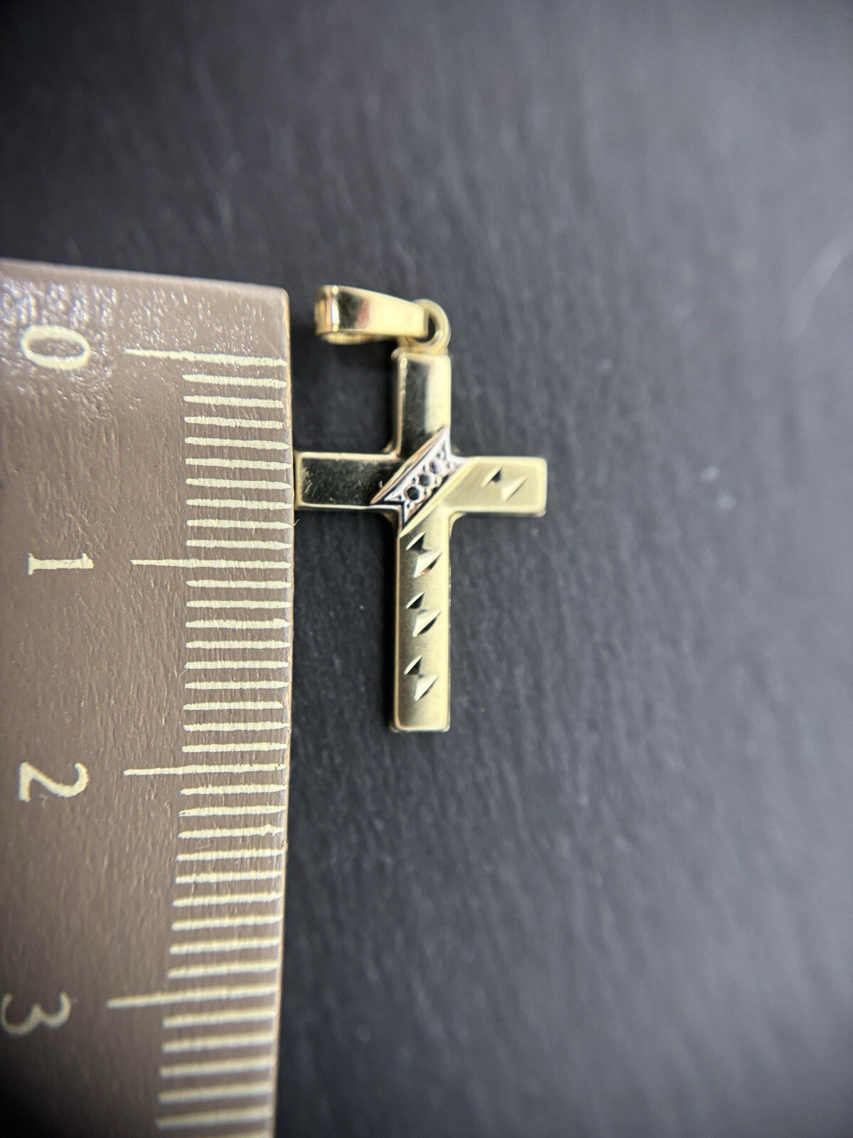 Kreuz mit Muster 14K/585 Gelbgold Anhänger Sandgestrahlt No.2