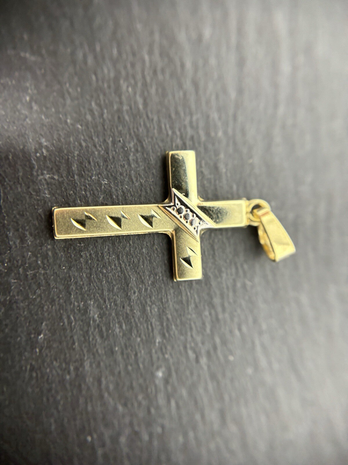 Kreuz mit Muster 14K/585 Gelbgold Anhänger Sandgestrahlt No.2