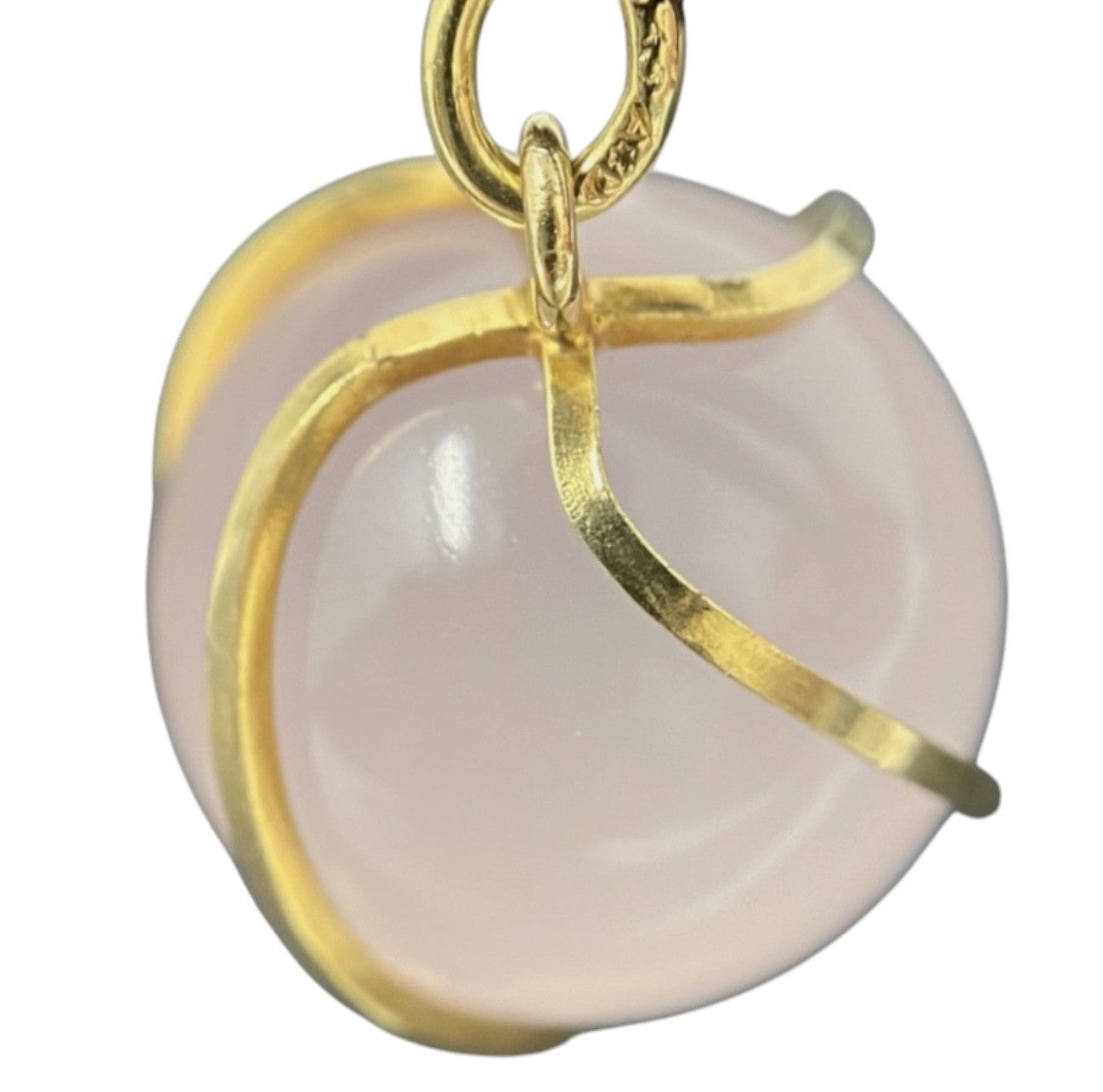 Rosenquarz Anhänger in 8 Karat Gold – Kugelform mit moderner Fassung