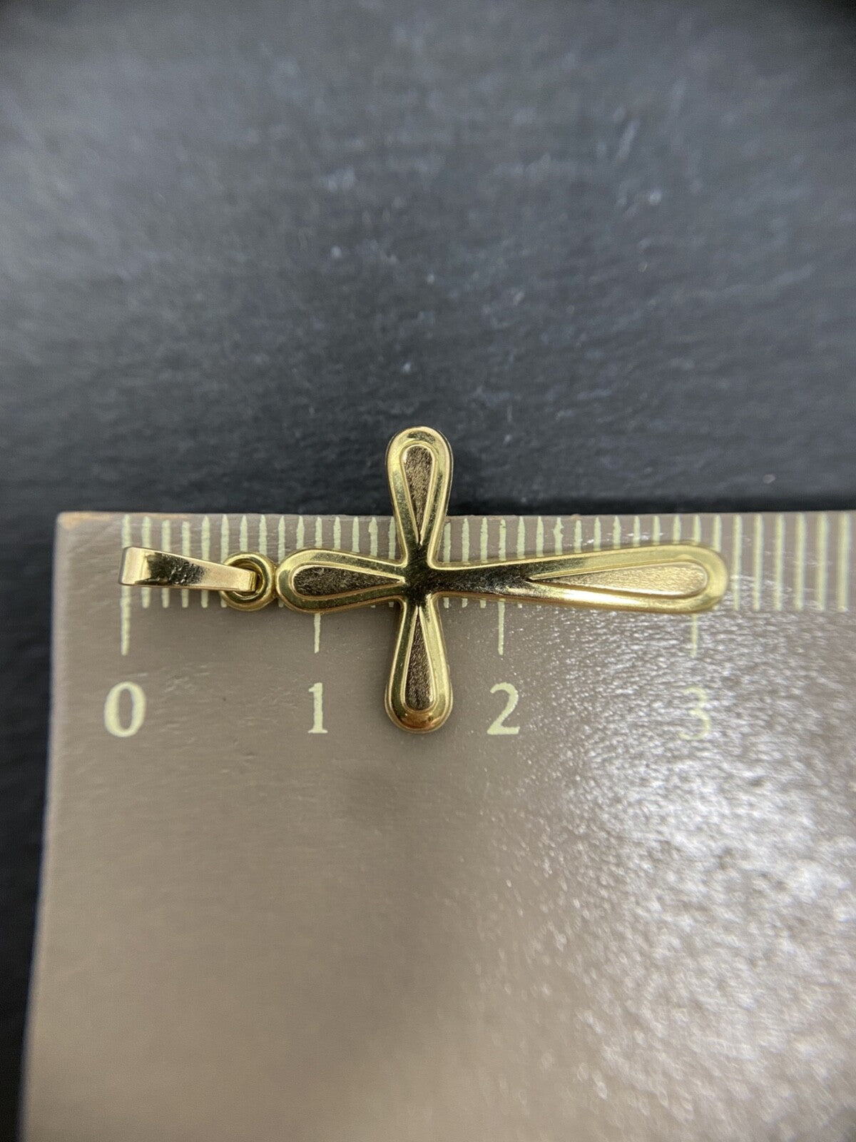 Echtgold 8 Karat Kreuzanhänger aus Gold - Kreuz| 8K/333 Gelbgold