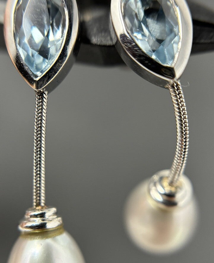 Ohrringe 14Karat Weißgold mit Blautopasen und Perlen 