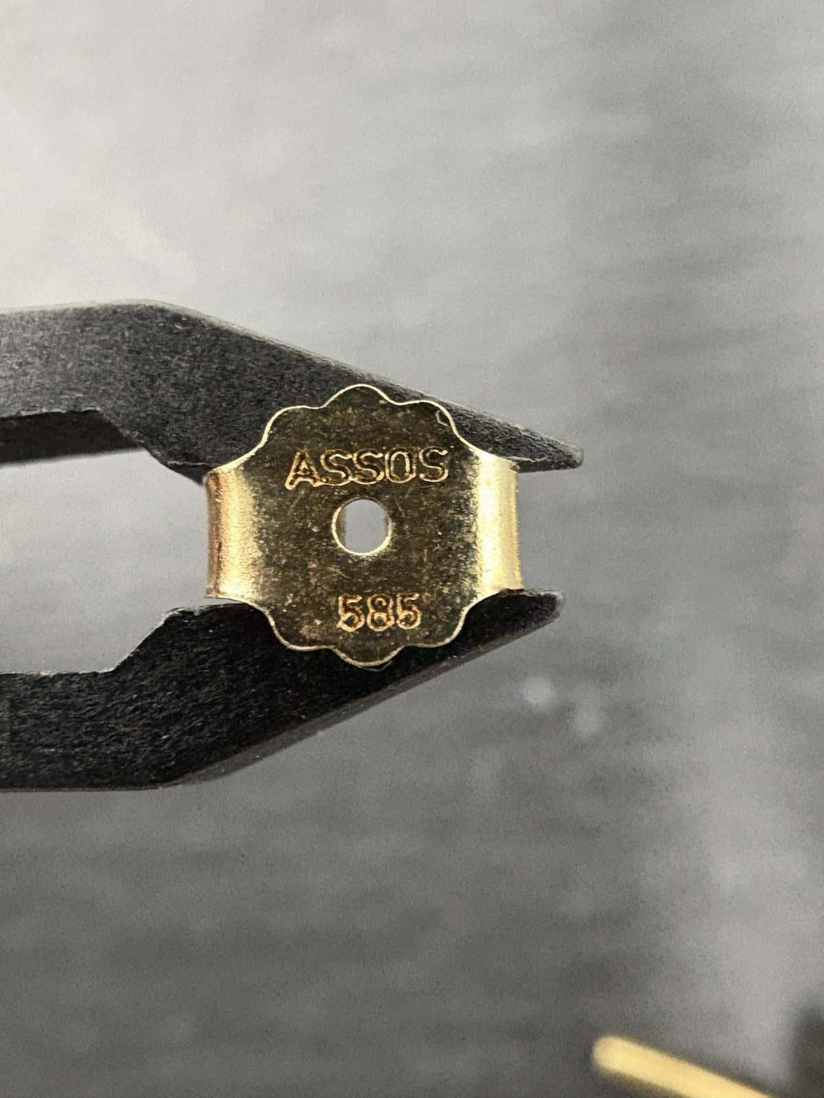 Ohrstecker Gelbgold Herzförmig | Steinchen Brillantenschliff 14K/585